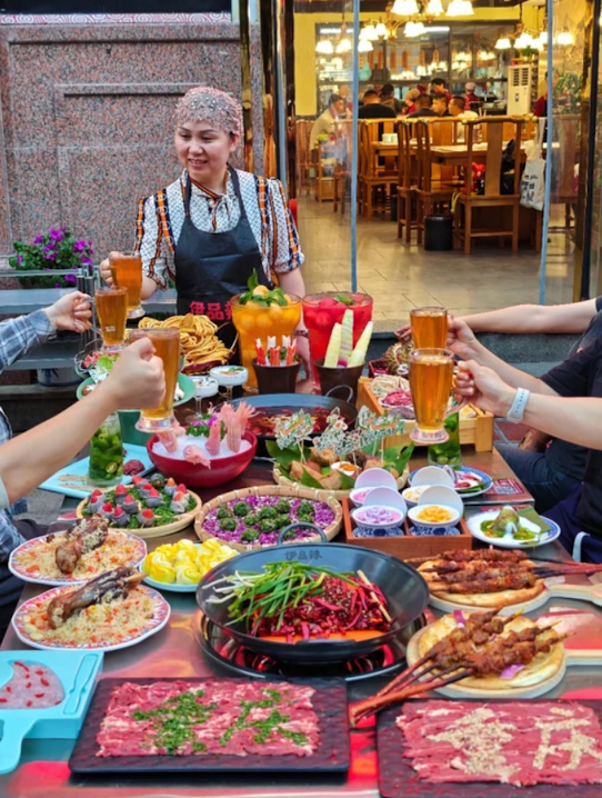 A carefully prepared Muslim-friendly meal in Chongqing